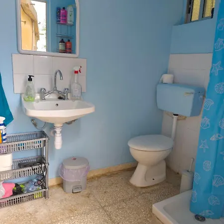 Dc Family & Garden - Traditional Hébergement de vacances Pano Arodes